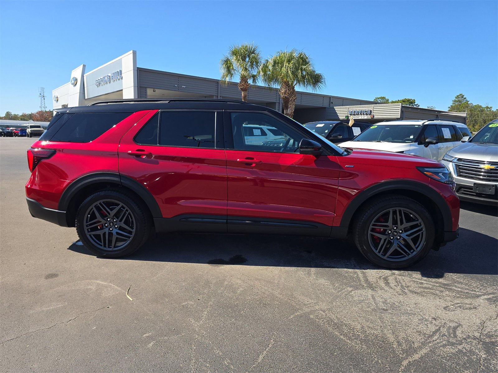 Certified 2025 Ford Explorer ST-Line w/ Premium Package image 3