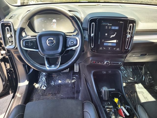 Used 2019 Volvo XC40 T5 R-Design AWD/4WD image 9