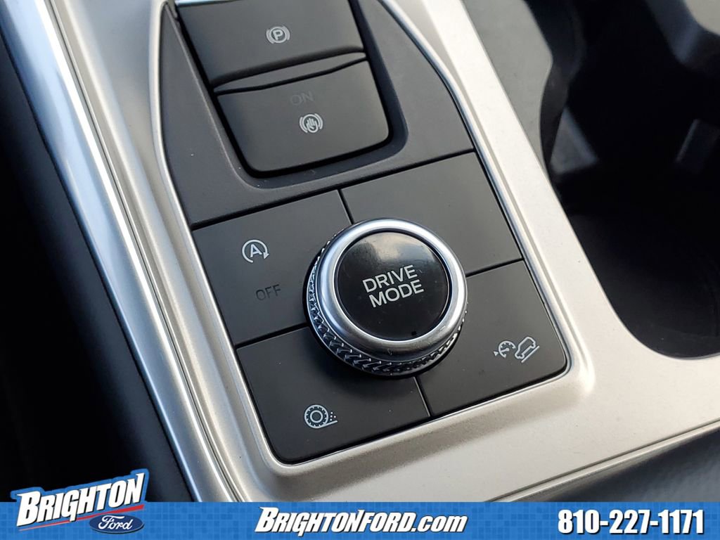 Certified 2024 Ford Explorer XLT w/ Equipment Group 202A image 27