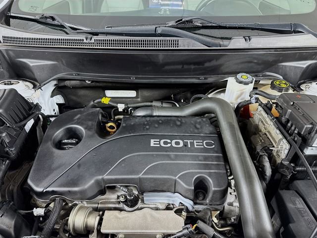 Used 2020 Chevrolet Equinox LS w/ LS Convenience Package image 32