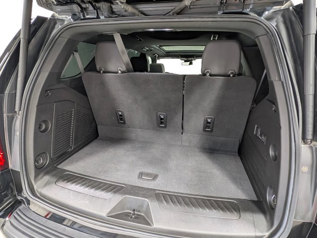 Used 2023 GMC Yukon SLT w/ SLT Premium Package AWD/4WD image 23