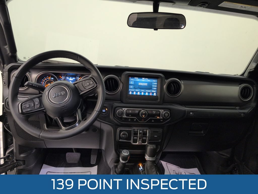Used 2023 Jeep Gladiator Sport AWD/4WD image 7