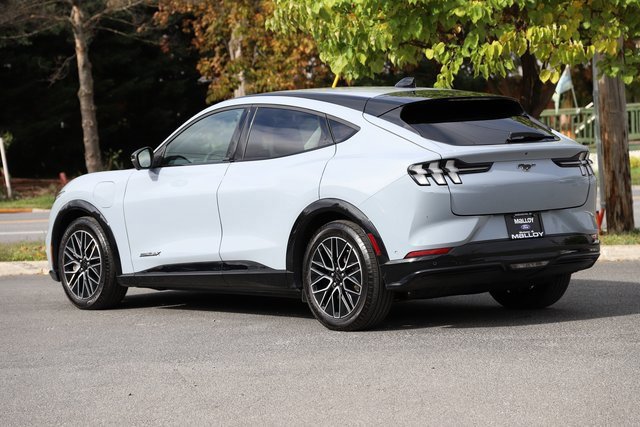 Certified 2024 Ford Mustang Mach-E Premium image 3