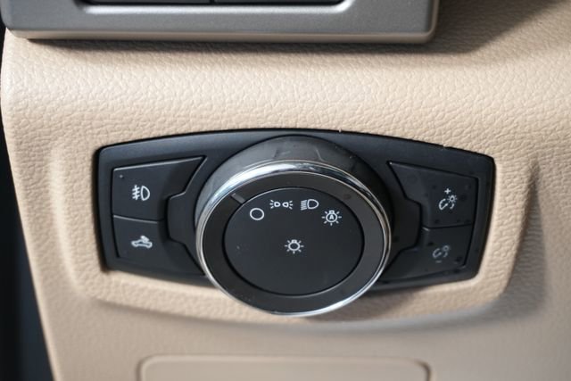 Certified 2017 Ford F150 Lariat image 17