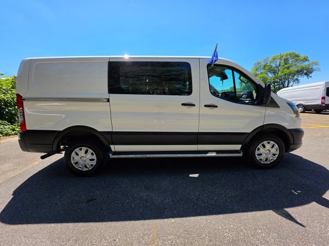Certified 2025 Ford Transit 250 Low Roof w/ Exterior Upgrade Package RWD image 8