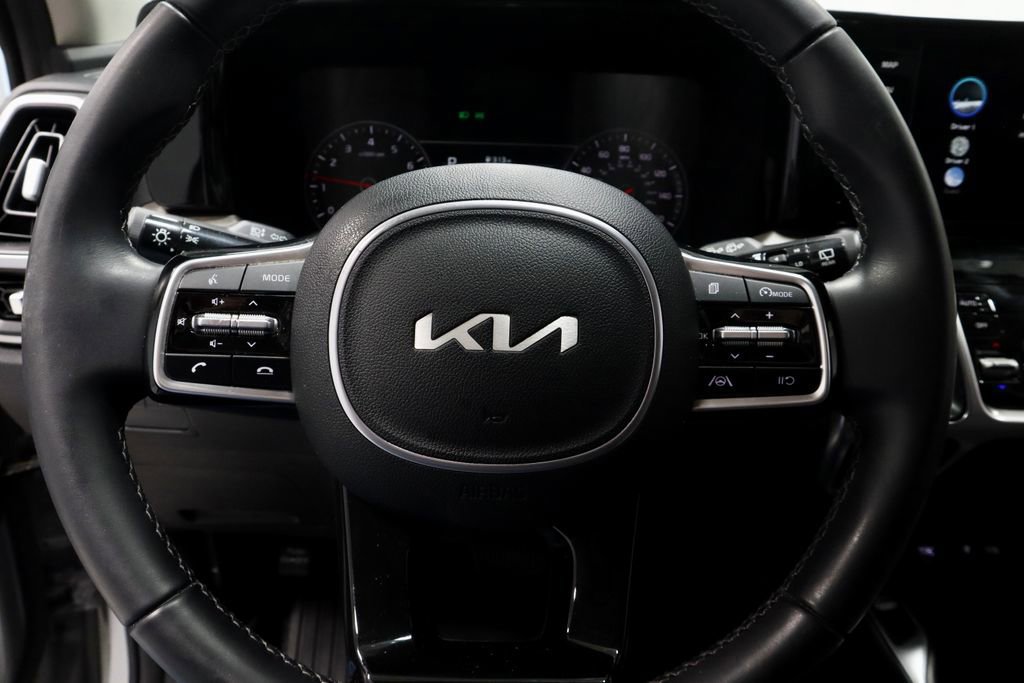 Used 2023 Kia Sorento S w/ Panoramic Sunroof Package image 35