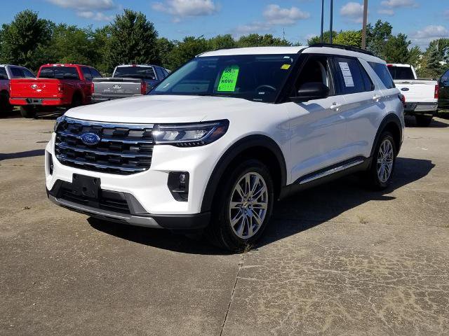 Certified 2025 Ford Explorer Active w/ Active Comfort Package AWD/4WD image 7