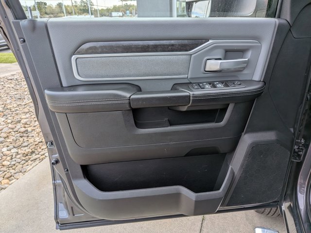 Used 2022 RAM 3500 Big Horn w/ Level A Equipment Group image 10