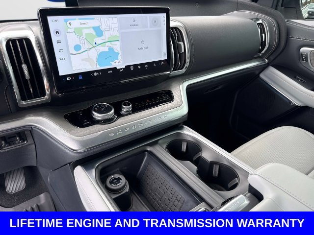 Certified 2025 Ford Expedition Platinum w/ Driver's Package AWD/4WD image 28