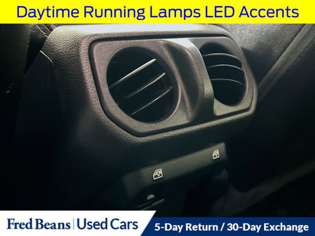 Used 2022 Jeep Wrangler Unlimited Sahara w/ LED Lighting Group image 31