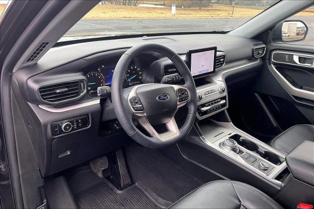 Certified 2023 Ford Explorer XLT w/ Equipment Group 202A image 15