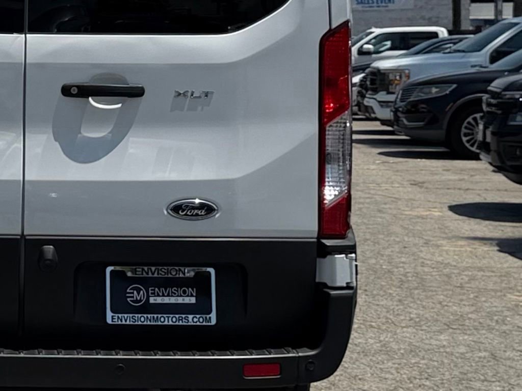 Certified 2023 Ford Transit 350 XLT RWD image 10