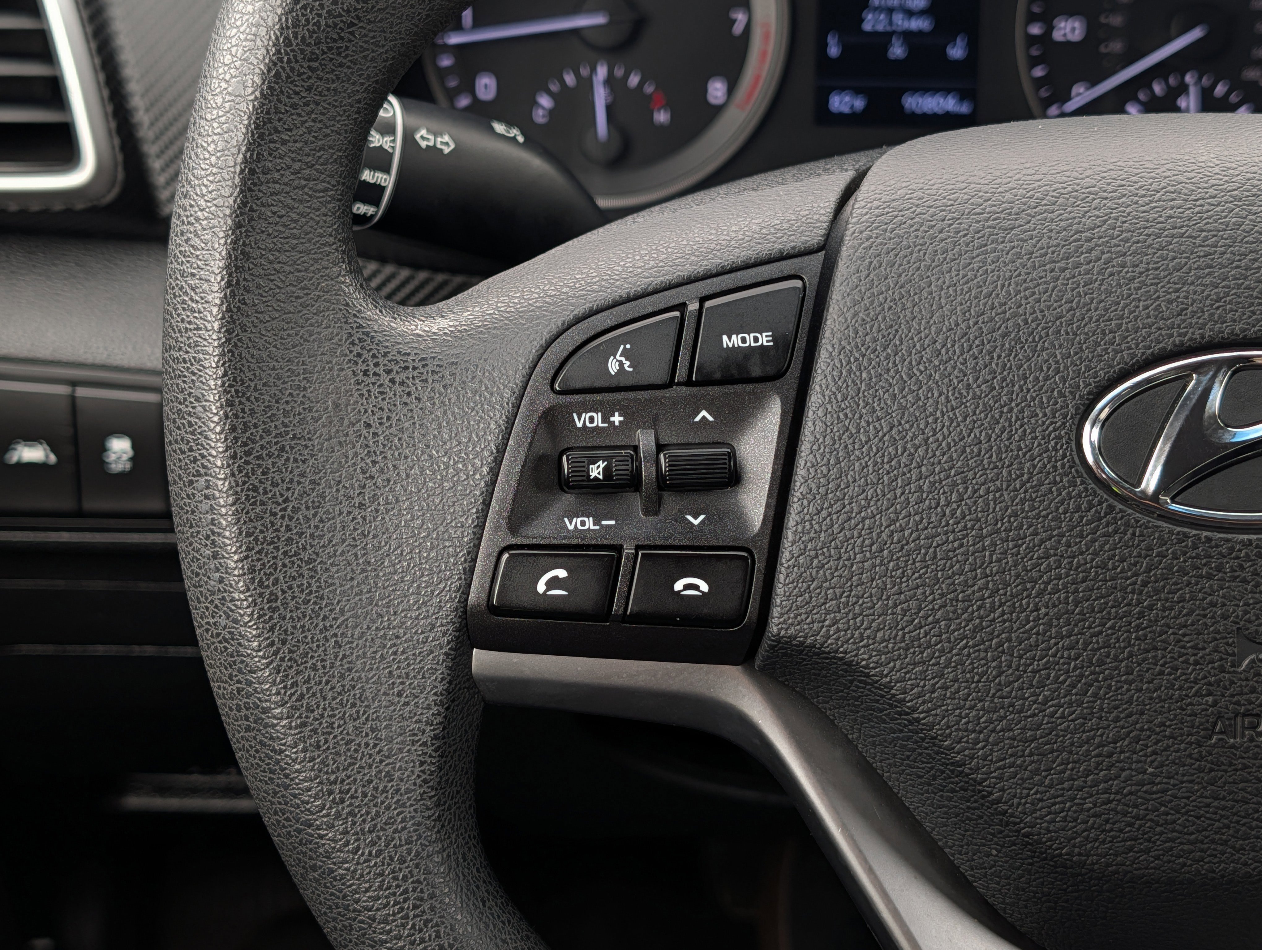 Used 2019 Hyundai Tucson SE image 24