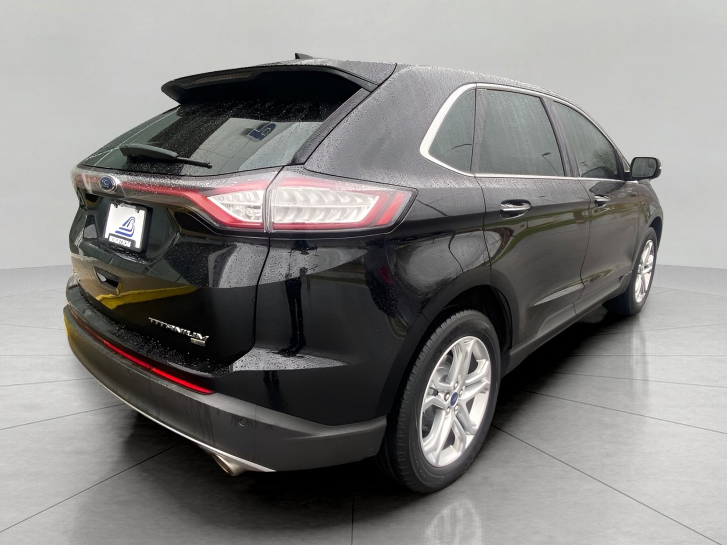 Certified 2018 Ford Edge Titanium w/ Equipment Group 301A AWD/4WD image 12