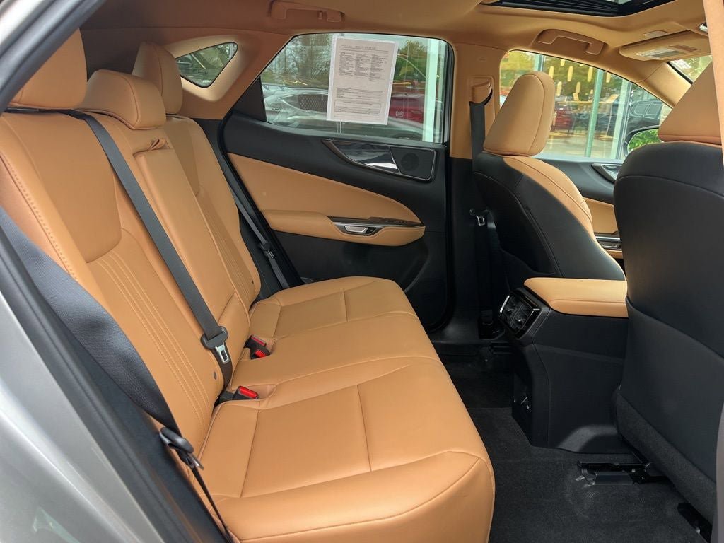 Used 2022 Lexus NX 350 AWD image 21