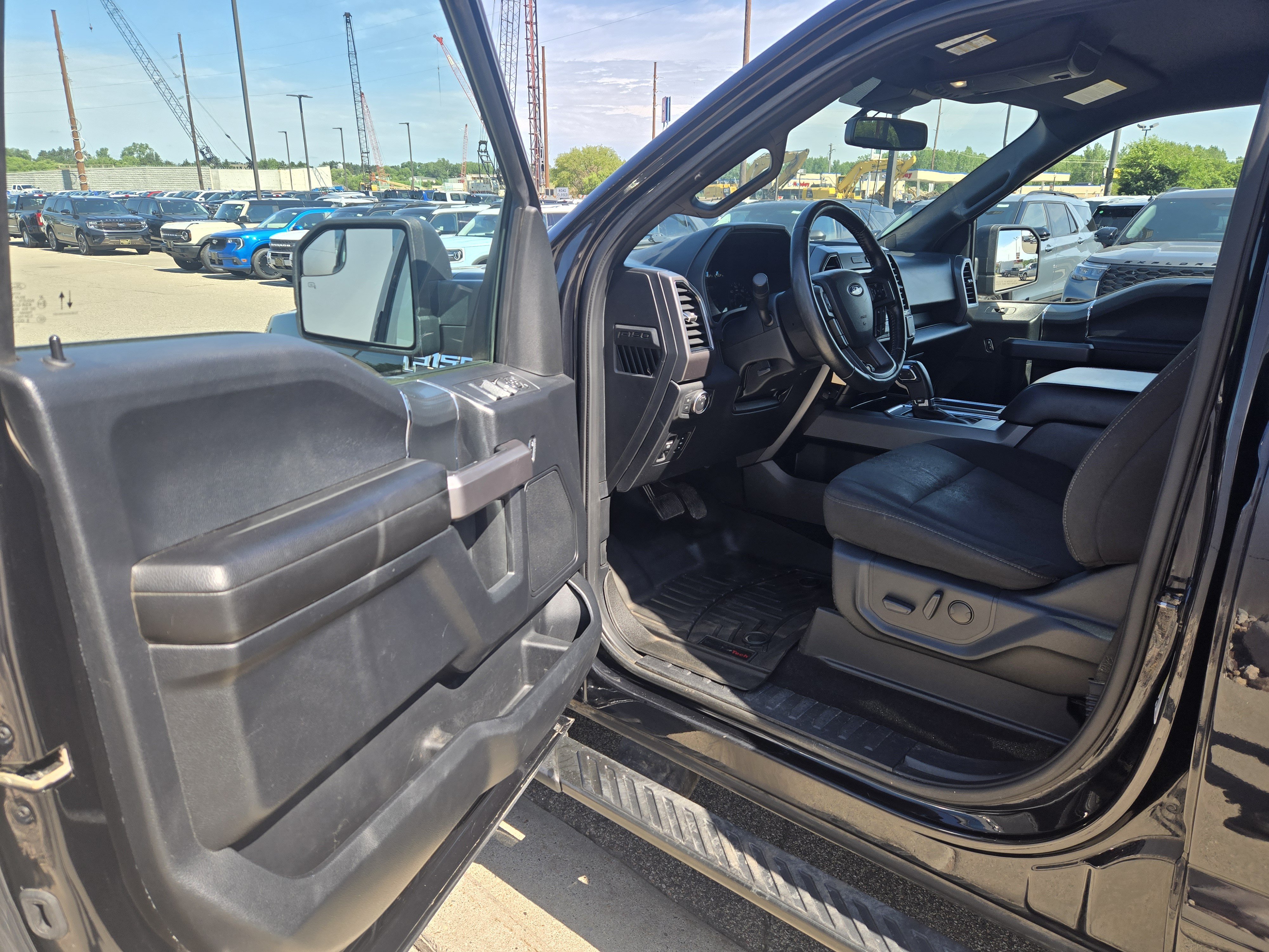 Certified 2019 Ford F150 XLT w/ Equipment Group 302A Luxury AWD/4WD image 11