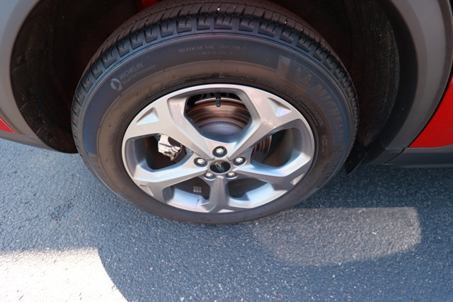 Certified 2025 Ford Escape ST-Line w/ Tech Pack #1 FWD image 4