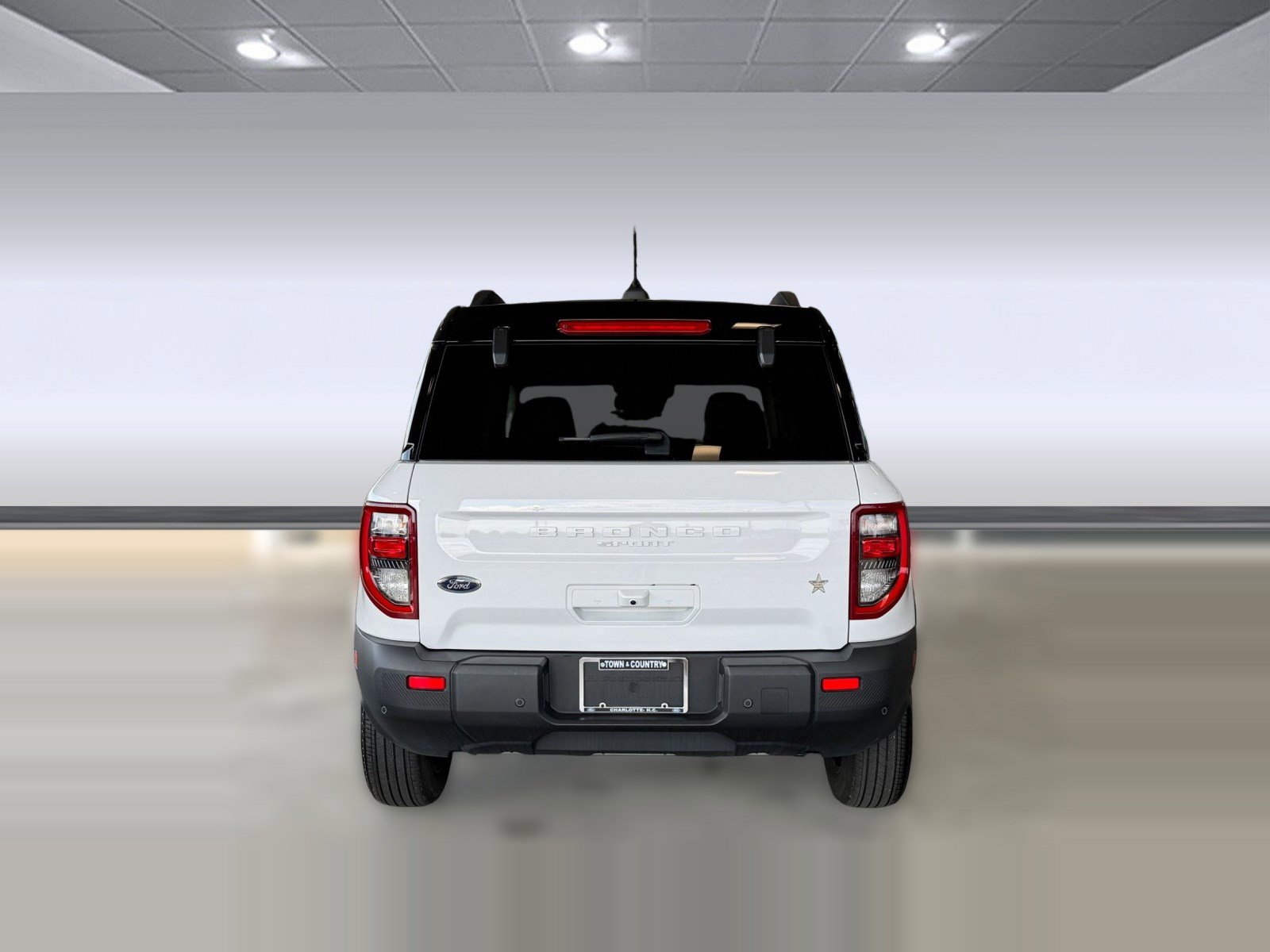 Certified 2025 Ford Bronco Sport Outer Banks w/ Outer Banks Tech Package+ AWD/4WD image 10