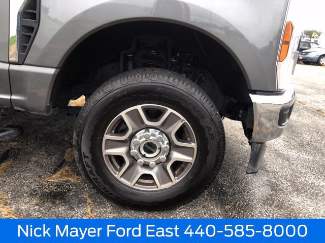 Certified 2025 Ford F250 XLT AWD/4WD image 11