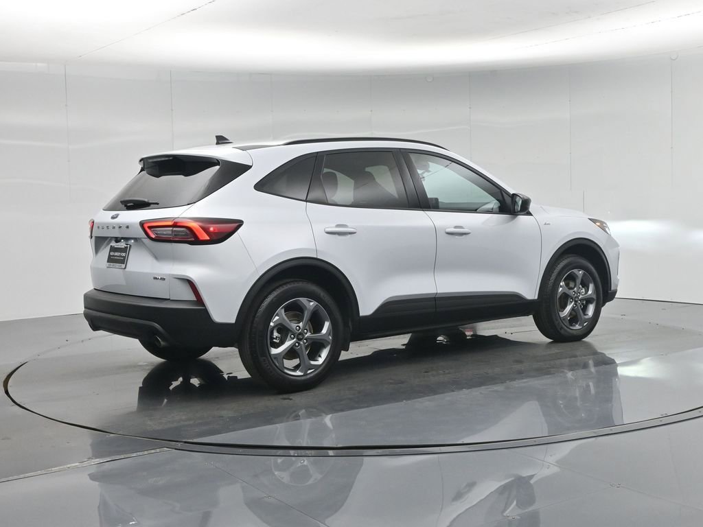 Certified 2025 Ford Escape ST-Line AWD/4WD image 30
