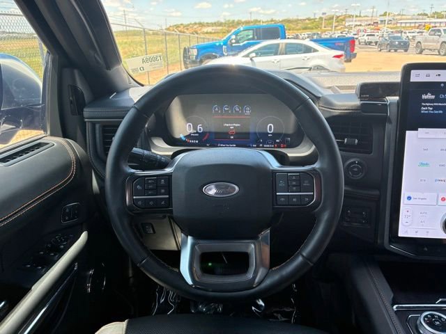 Certified 2024 Ford Expedition Platinum AWD/4WD image 15