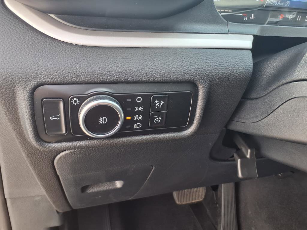 Certified 2023 Ford Explorer XLT w/ Equipment Group 202A image 14