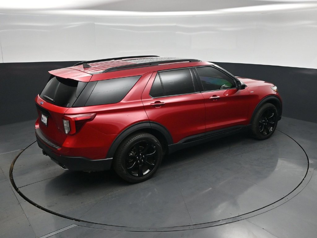 Certified 2024 Ford Explorer ST-Line w/ Class IV Trailer Tow Package RWD image 41