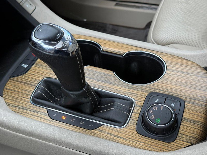 Used 2017 GMC Acadia Denali w/ Technology Package image 26