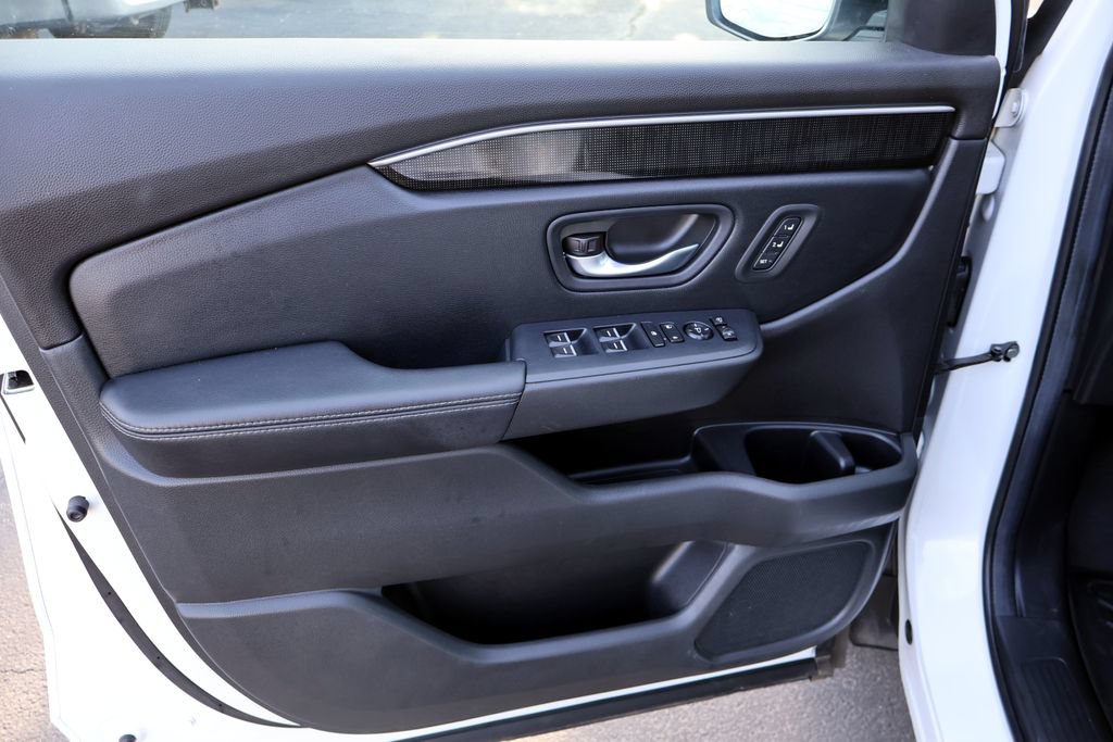 Used 2024 Honda Pilot Elite image 34