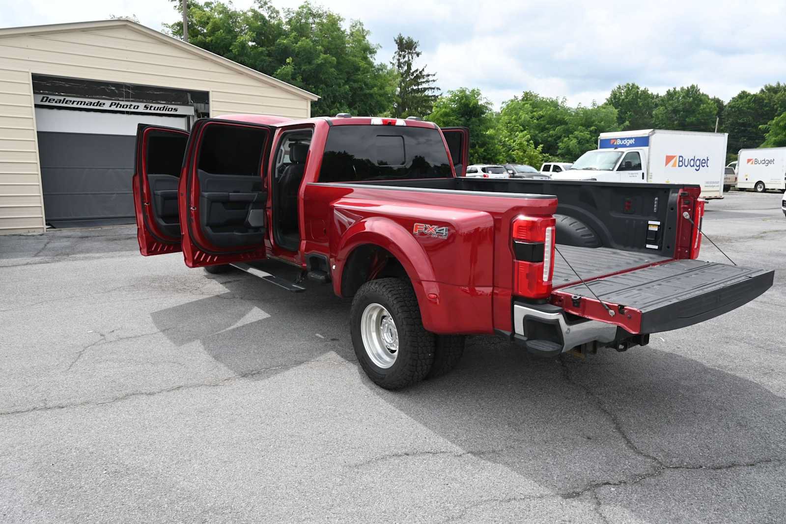 Certified 2025 Ford F350 Lariat w/ Lariat Ultimate Package AWD/4WD image 40