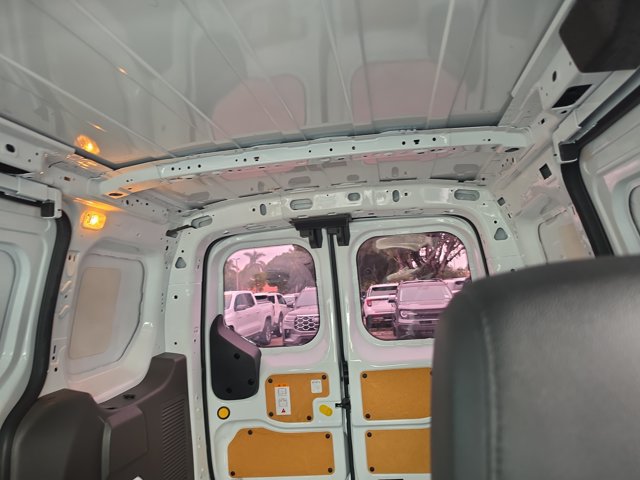 Certified 2021 Ford Transit Connect XL FWD image 29