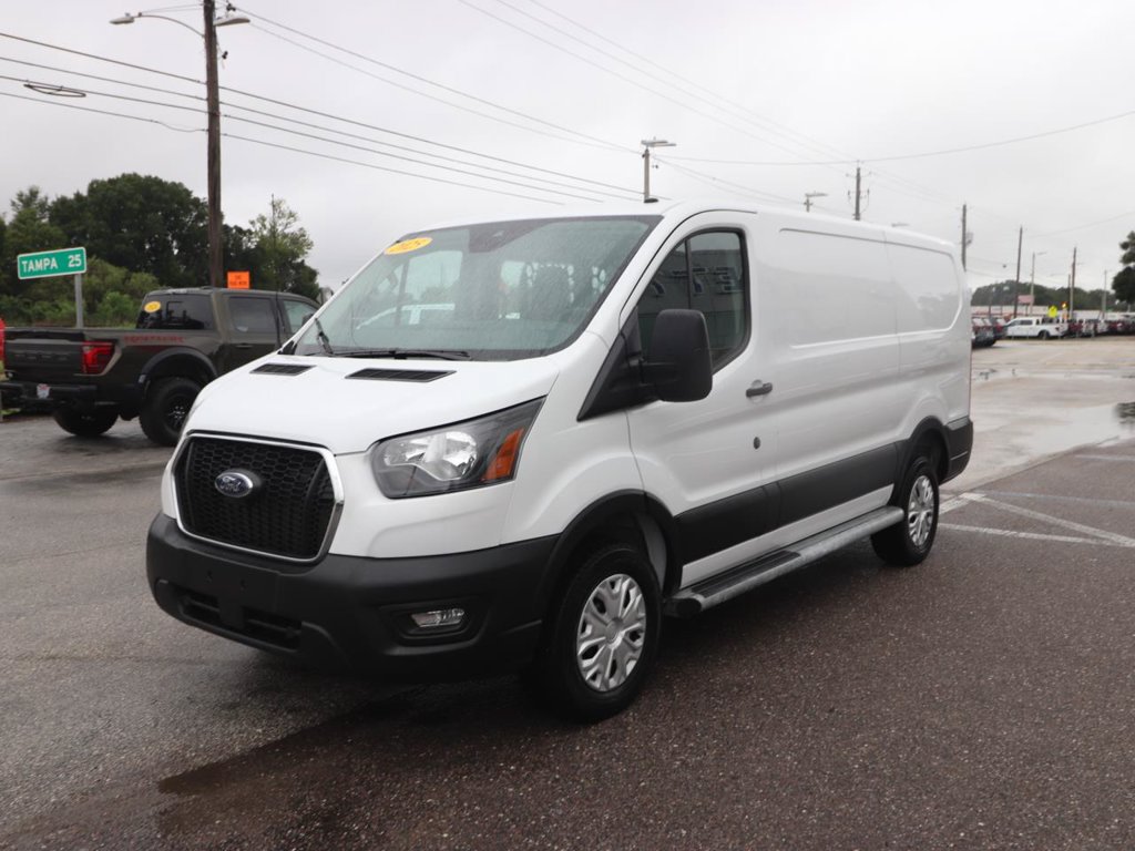 Certified 2025 Ford Transit 250 Low Roof w/ Exterior Upgrade Package RWD image 5