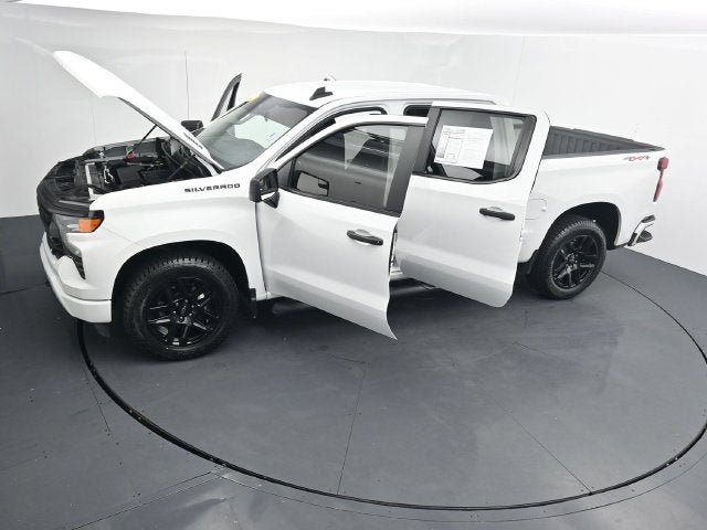 Used 2025 Chevrolet Silverado 1500 Custom w/ Turbomax Blackout Package AWD/4WD image 40