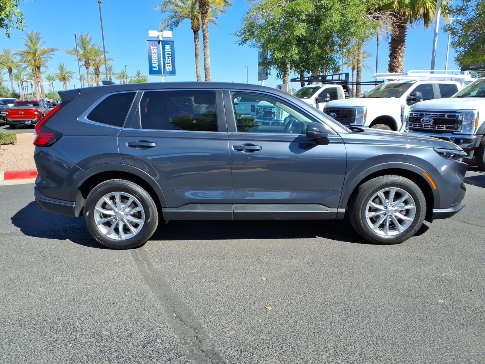 Used 2025 Honda CR-V EX-L image 3
