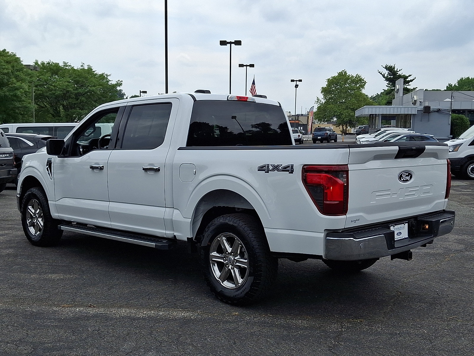 Certified 2025 Ford F150 XLT w/ Equipment Group 301A Standard AWD/4WD image 4
