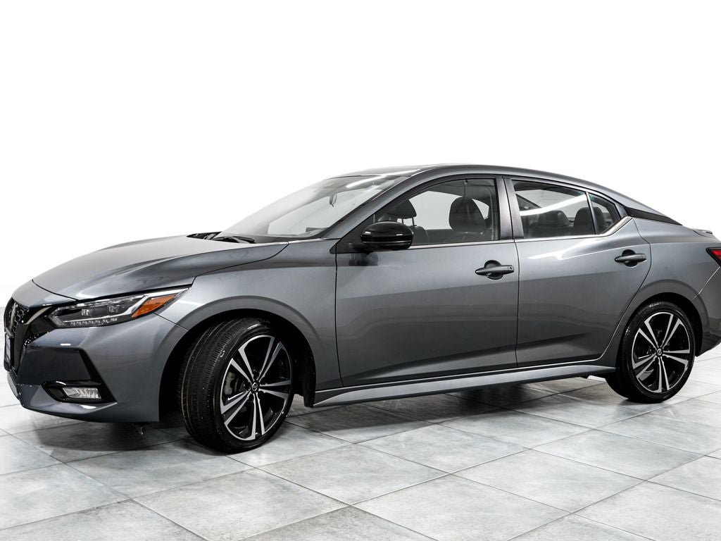 Used 2023 Nissan Sentra SR w/ SR Premium Package FWD image 4