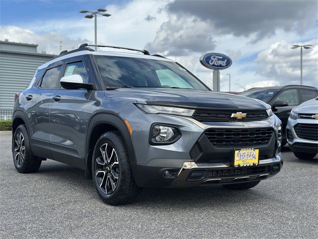 Used 2022 Chevrolet TrailBlazer ACTIV w/ Sun and Liftgate Package image 8