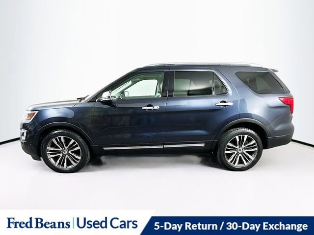 Certified 2017 Ford Explorer Platinum image 2