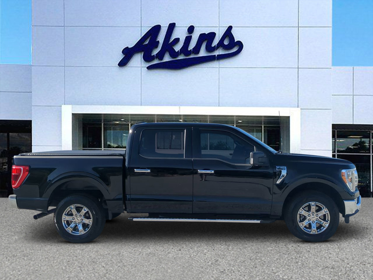 Certified 2022 Ford F150 XLT w/ Equipment Group 302A High AWD/4WD image 1