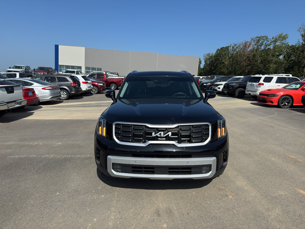Used 2024 Kia Telluride SX Prestige AWD/4WD image 2