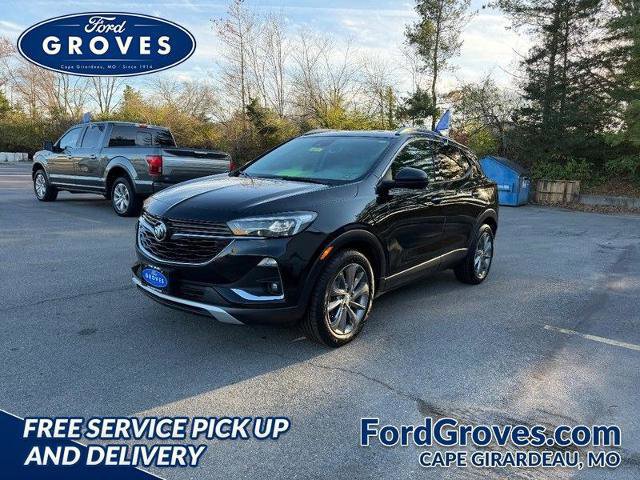 Used 2022 Buick Encore GX Essence w/ Experience Buick Package image 5