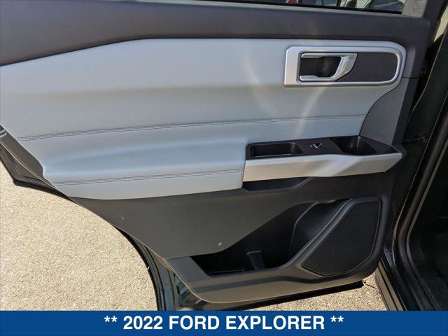 Certified 2022 Ford Explorer XLT w/ Equipment Group 202A image 17