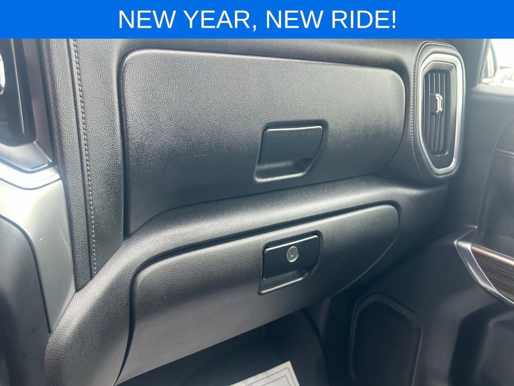 Used 2019 Chevrolet Silverado 1500 LT w/ All-Star Edition image 28