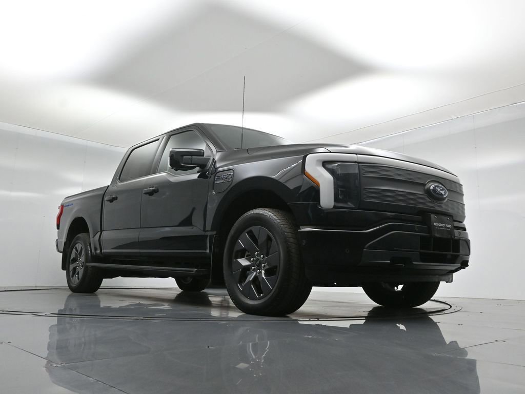 Certified 2023 Ford F150 Lightning Lariat w/ Equipment Group 511A High image 5