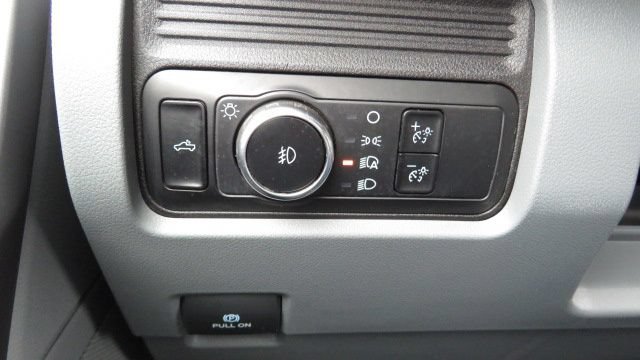 Certified 2025 Ford F250 XLT AWD/4WD image 23