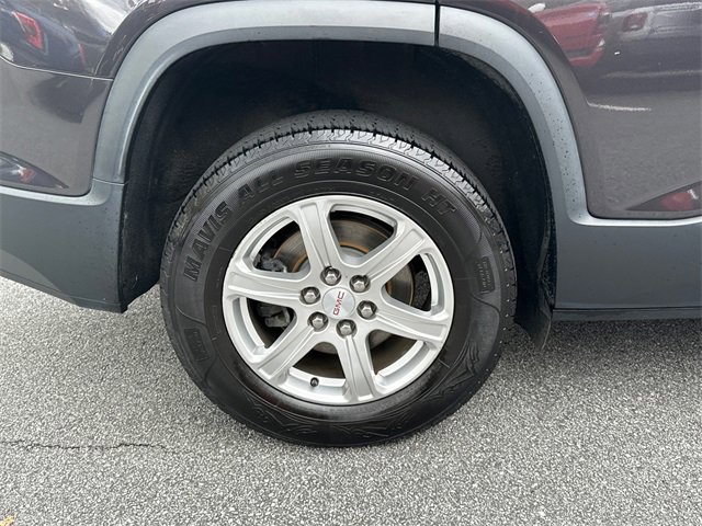 Used 2019 GMC Acadia SLE image 17