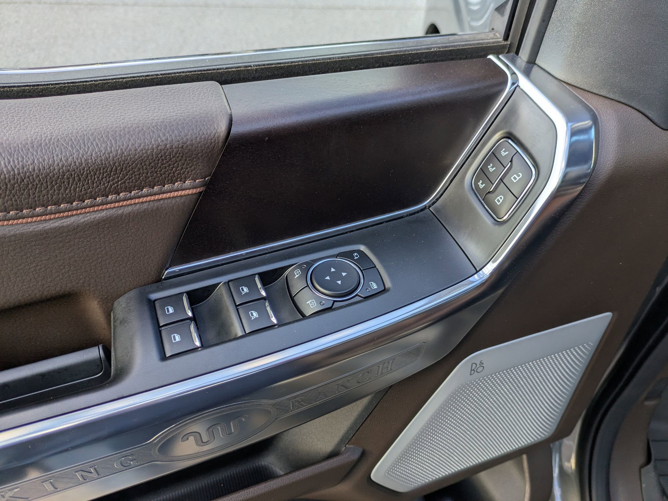 Certified 2025 Ford F150 King Ranch AWD/4WD image 17
