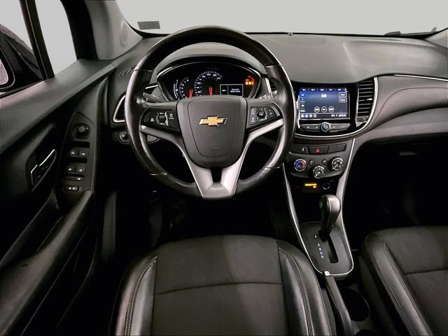 Used 2022 Chevrolet Trax LT w/ Driver Confidence Package AWD/4WD image 5