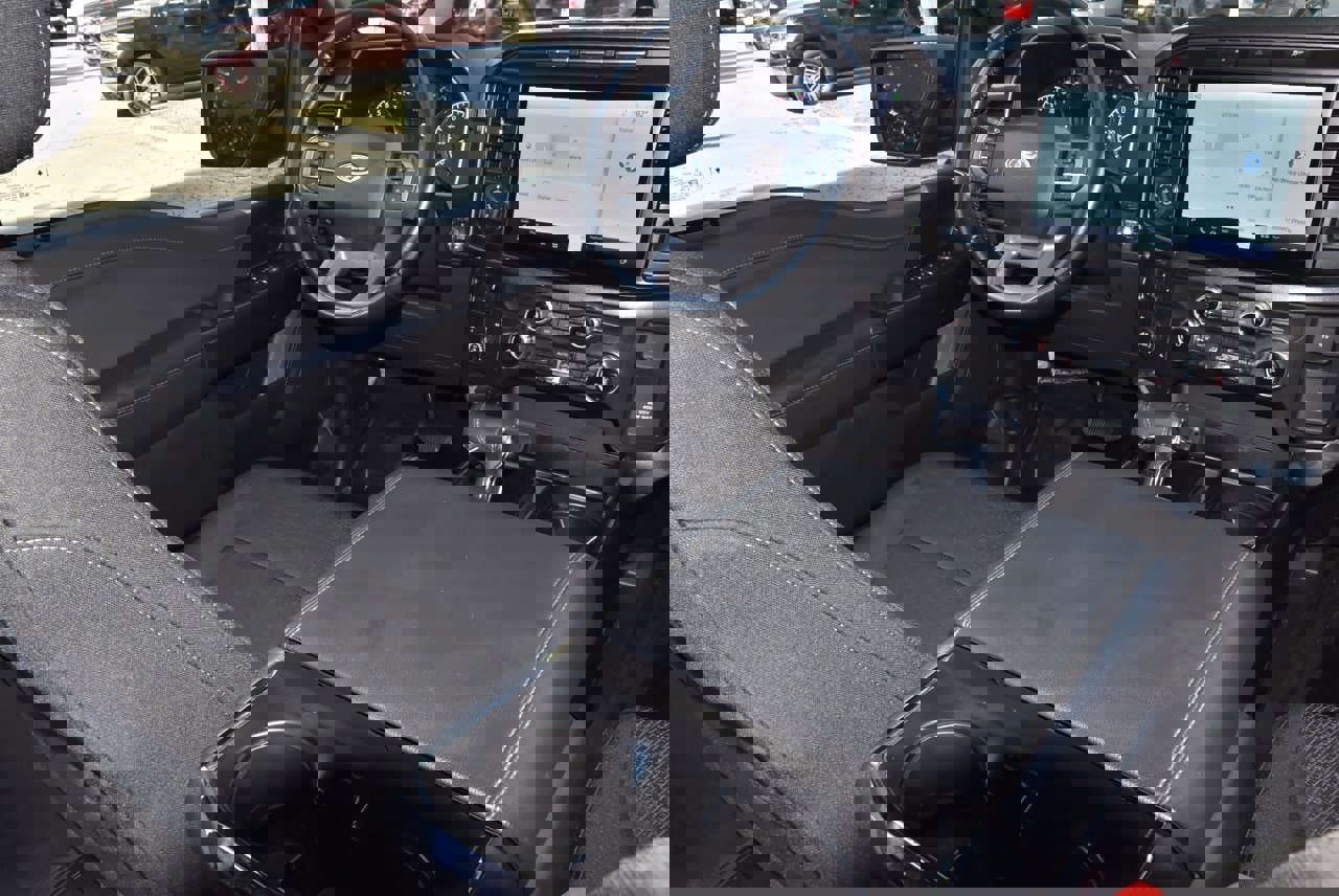 Certified 2022 Ford F150 XLT w/ Equipment Group 302A High image 15