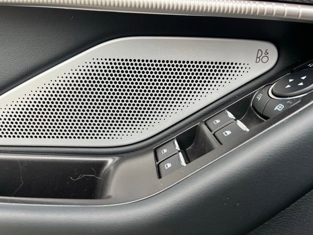 Certified 2025 Ford Explorer ST w/ Sun And Sound Package image 31